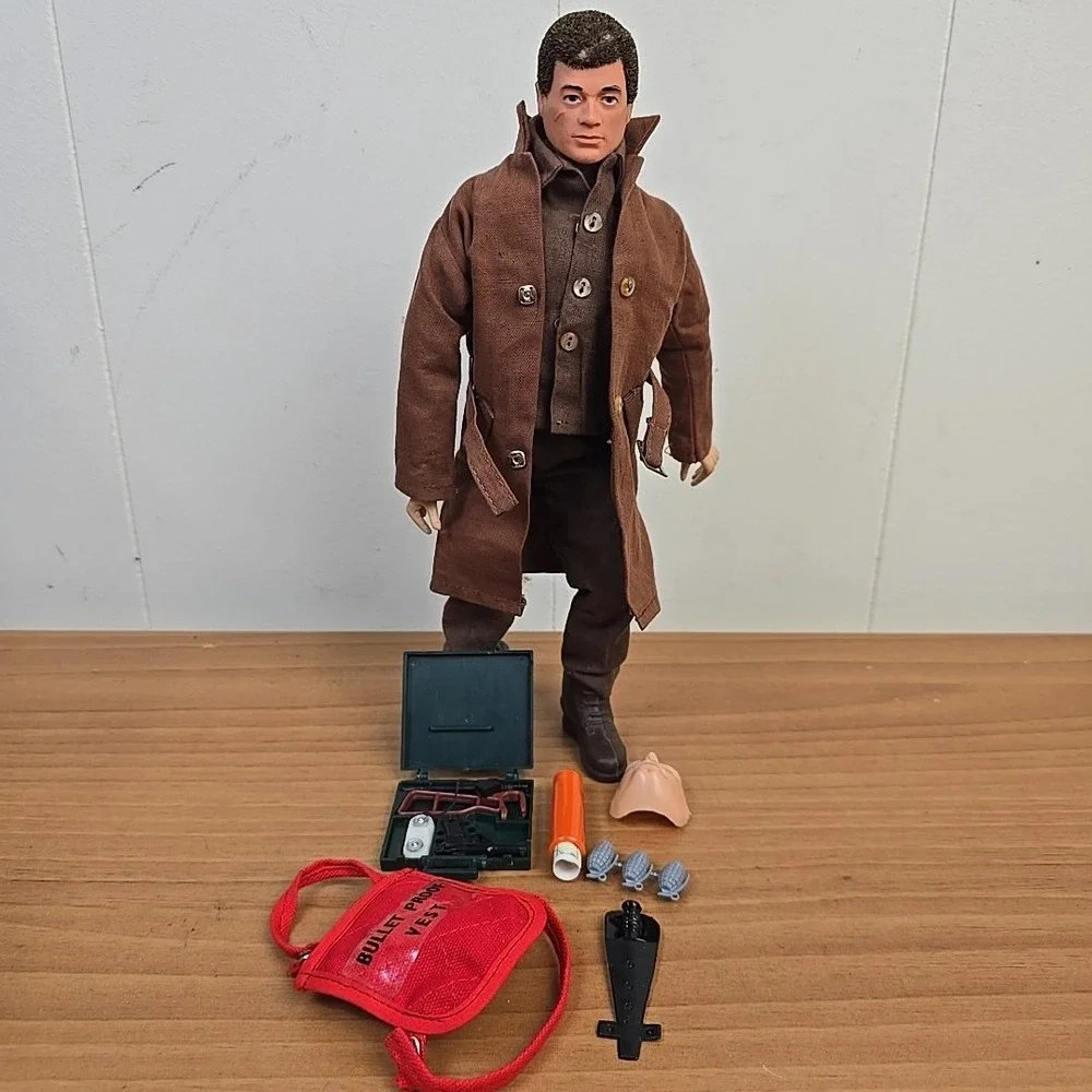 Gi‎ Joe Vintage 70s Adventure Team Man of Action Secret Agent Near Complete